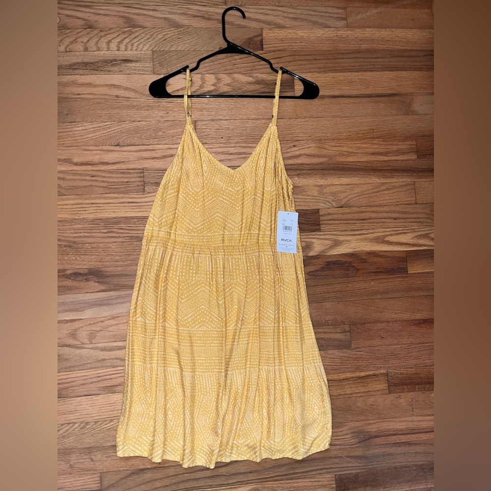 Yellow medium lulus dress